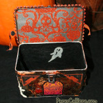 Halloween-tin-created-by-Betsy-Skagen-in-early-2000s-inside