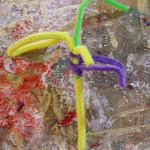 Paper-Calliope-creepy-plant-pipe-cleaner-2